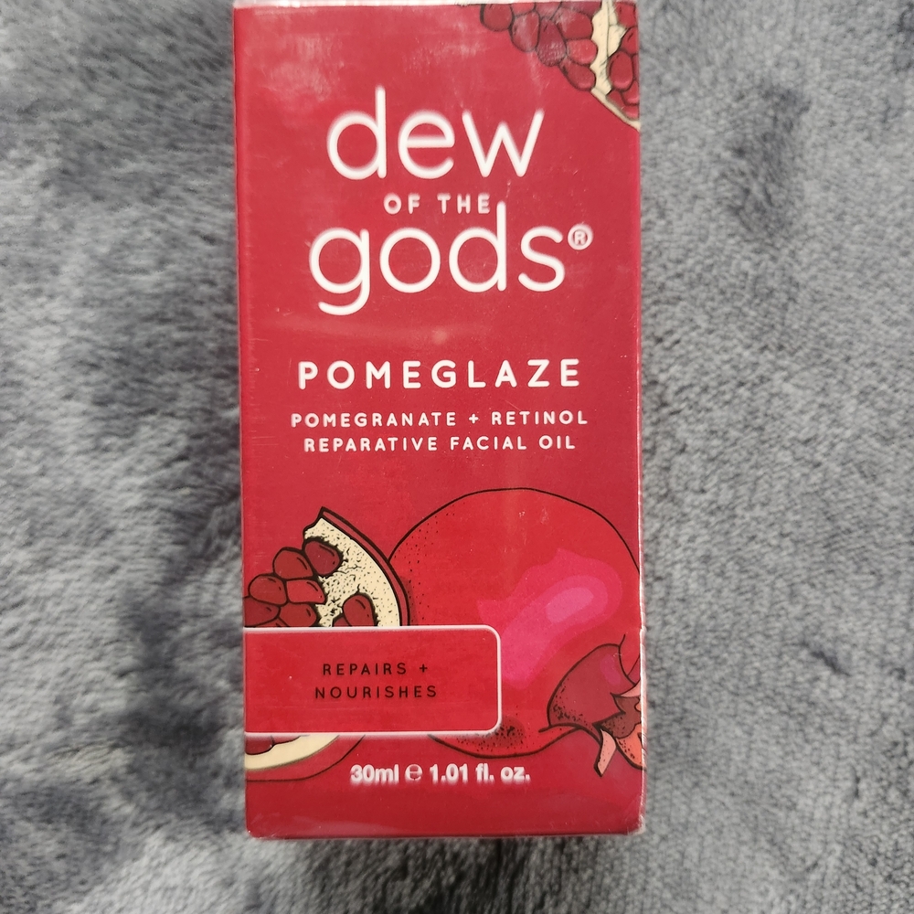 Dew of the Gods Pomeglaze Facial Oil